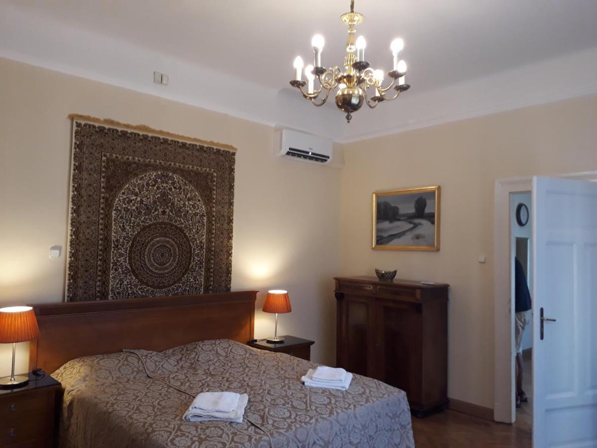 Appartement Swan à Budapest Extérieur photo